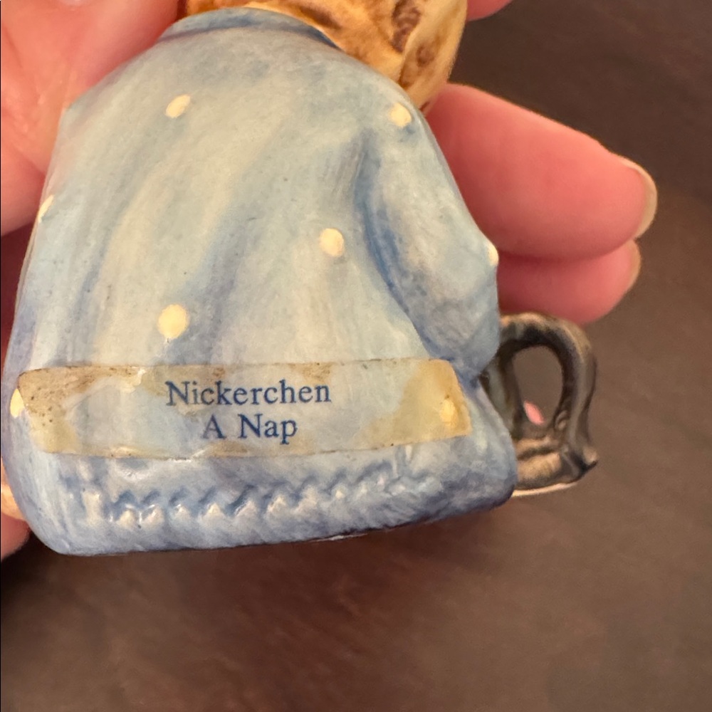Vintage Hummel - “A Nap” with box - Picture 5 of 6
